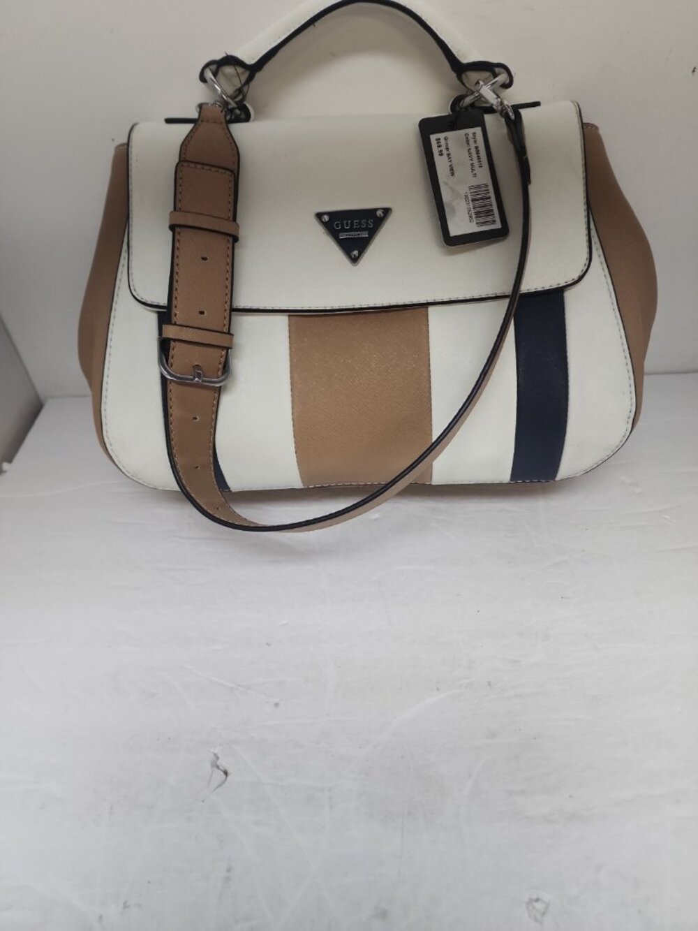 Guess Women's Bay View Group Handbag Style# BB645519 Navy Multi New !!!!